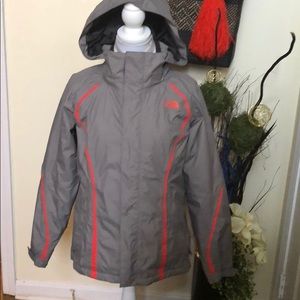 🧡The north face grey weather 2-1 jacket 🖤